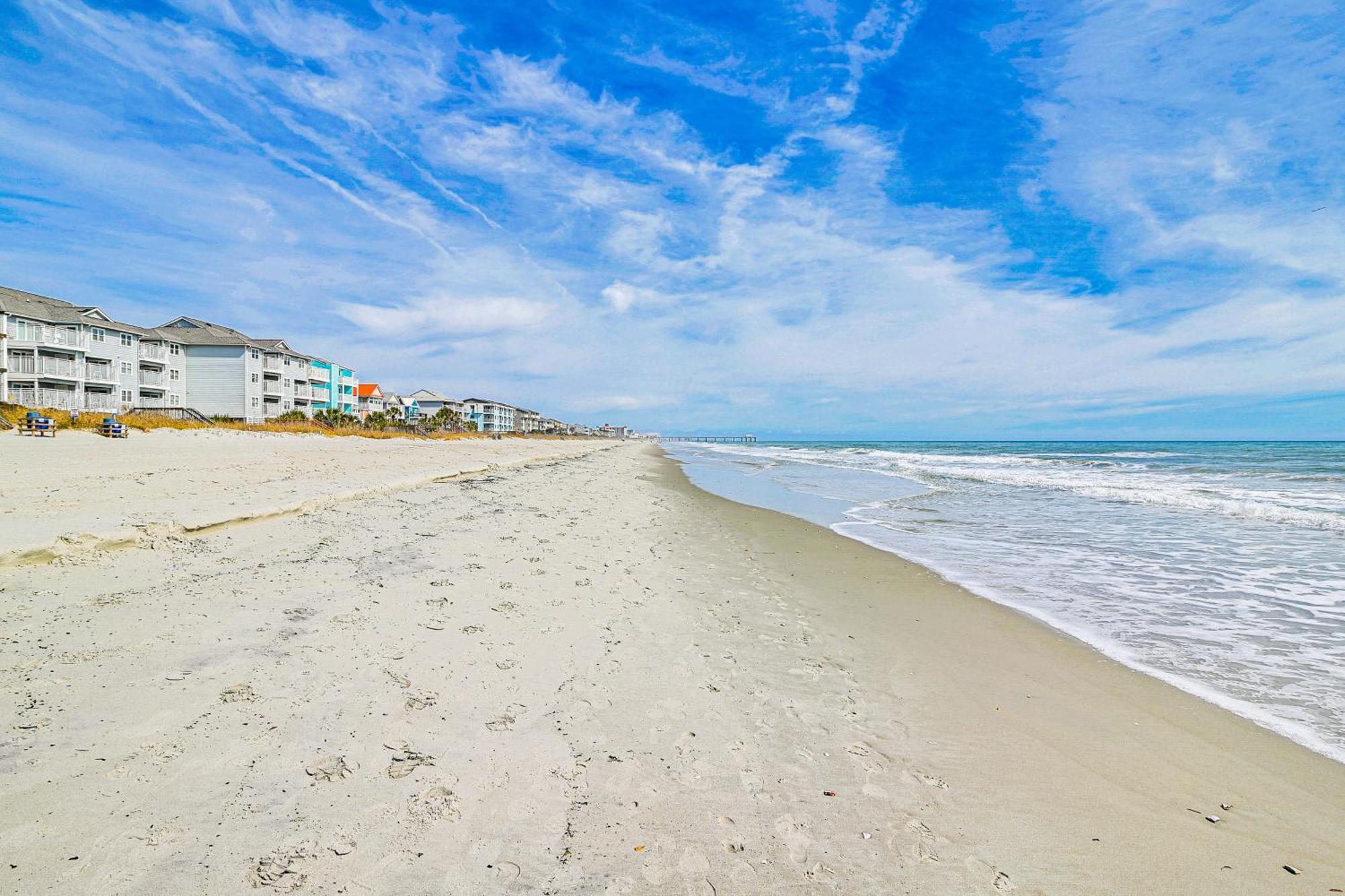 On-The-Beach Escape Oceanfront In Surfside! Myrtle Beach Esterno foto