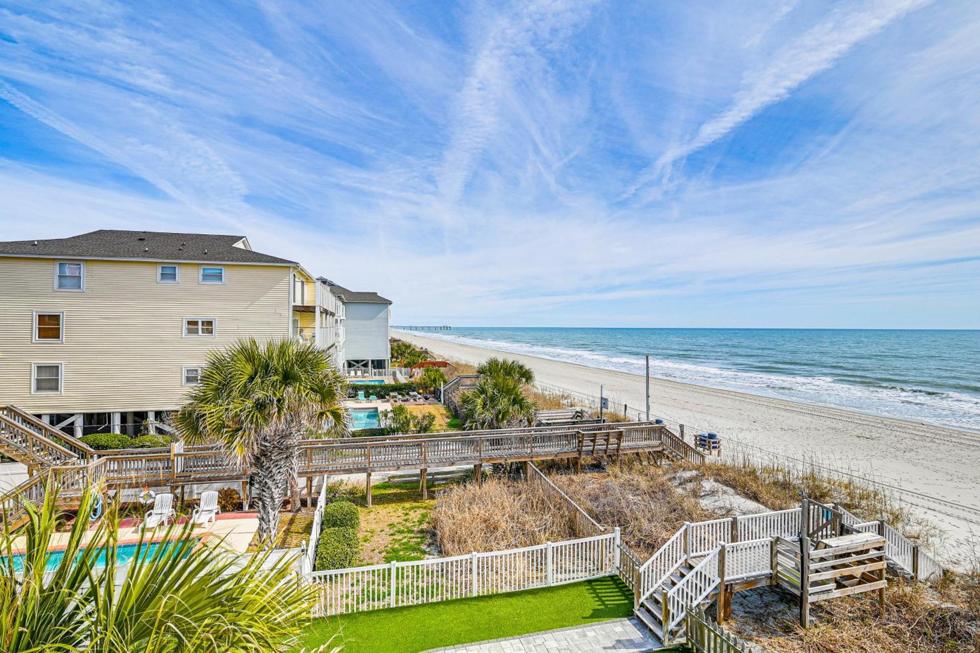 On-The-Beach Escape Oceanfront In Surfside! Myrtle Beach Esterno foto