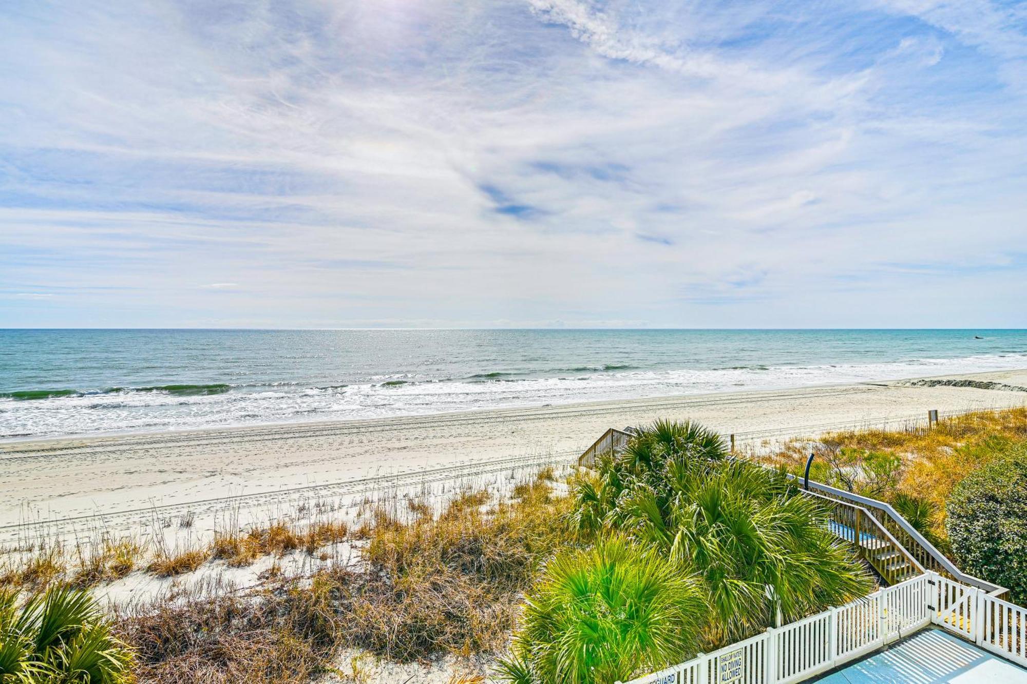 On-The-Beach Escape Oceanfront In Surfside! Myrtle Beach Esterno foto