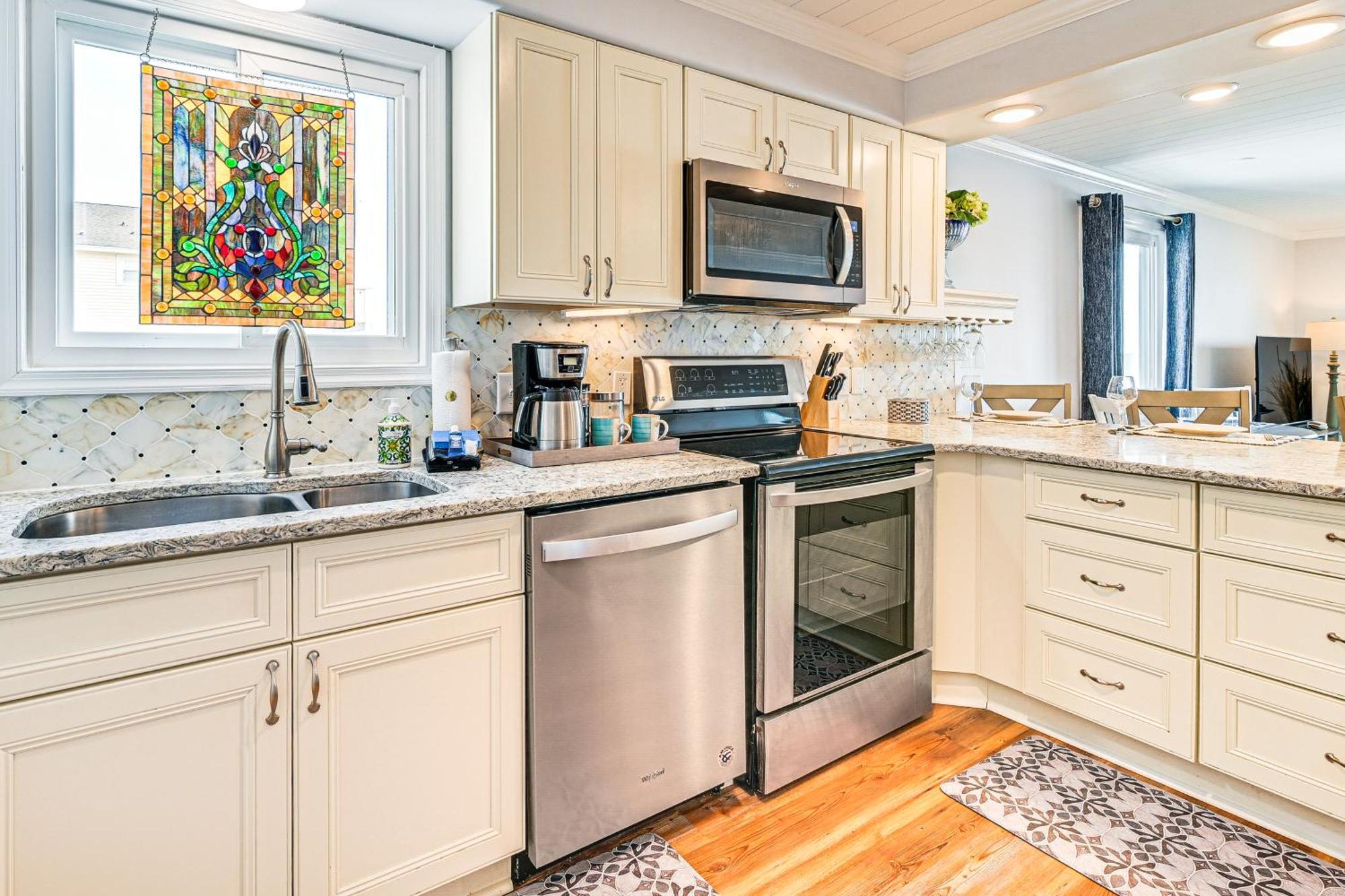 On-The-Beach Escape Oceanfront In Surfside! Myrtle Beach Esterno foto